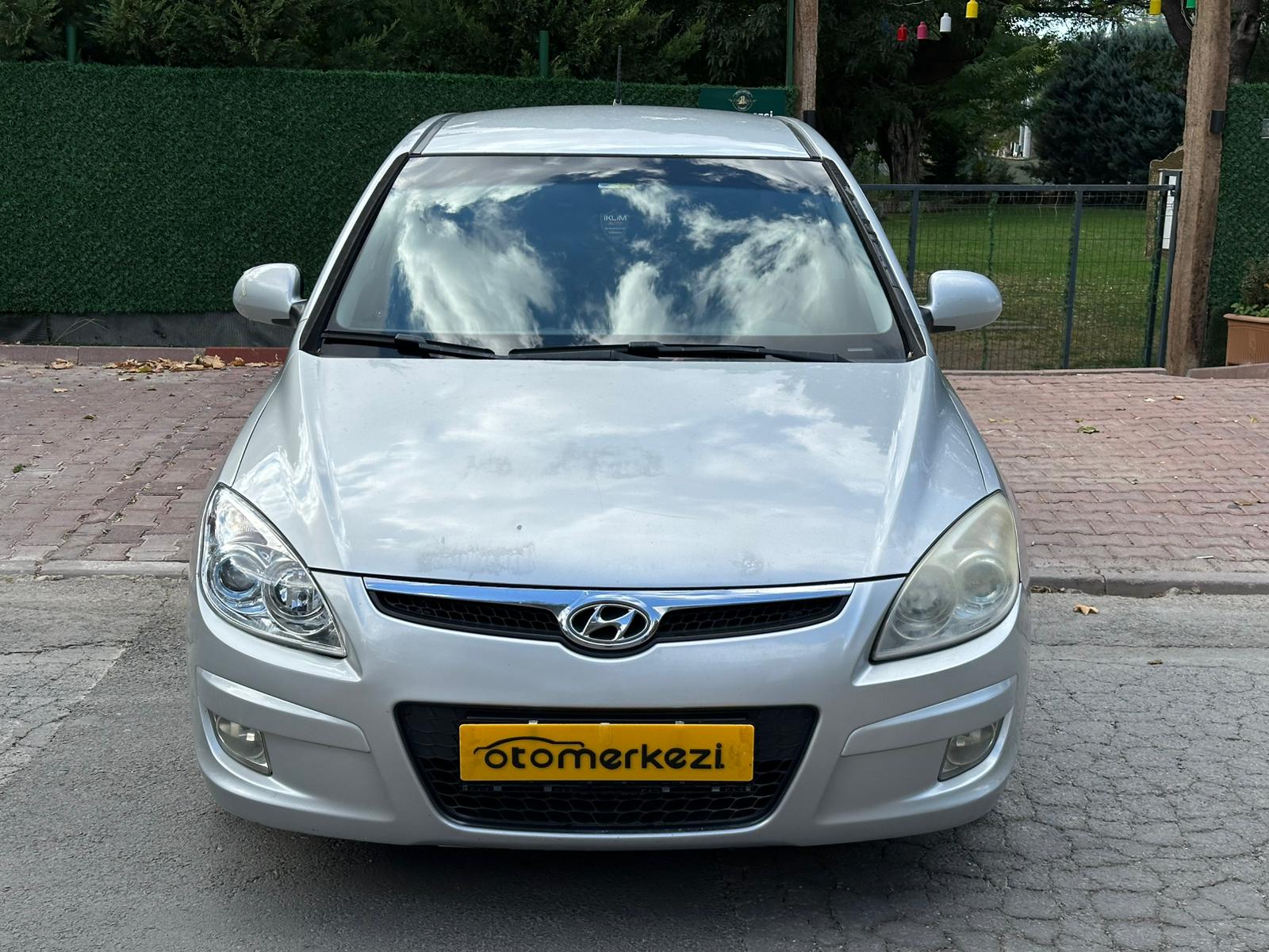 HYUNDAI i30 3
